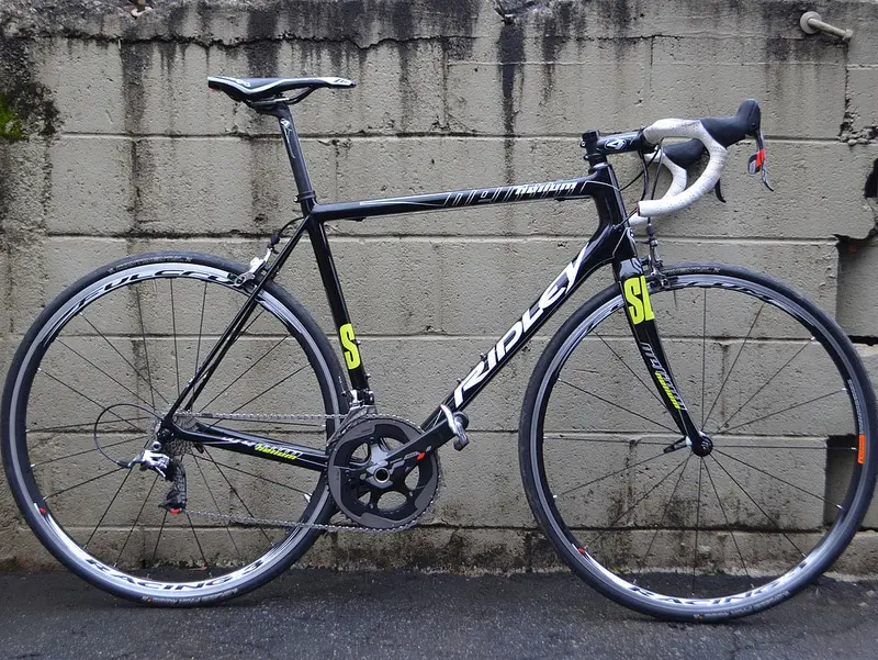 Paire de roues Fulcrum Racing 3 sur un vélo RIDLEY