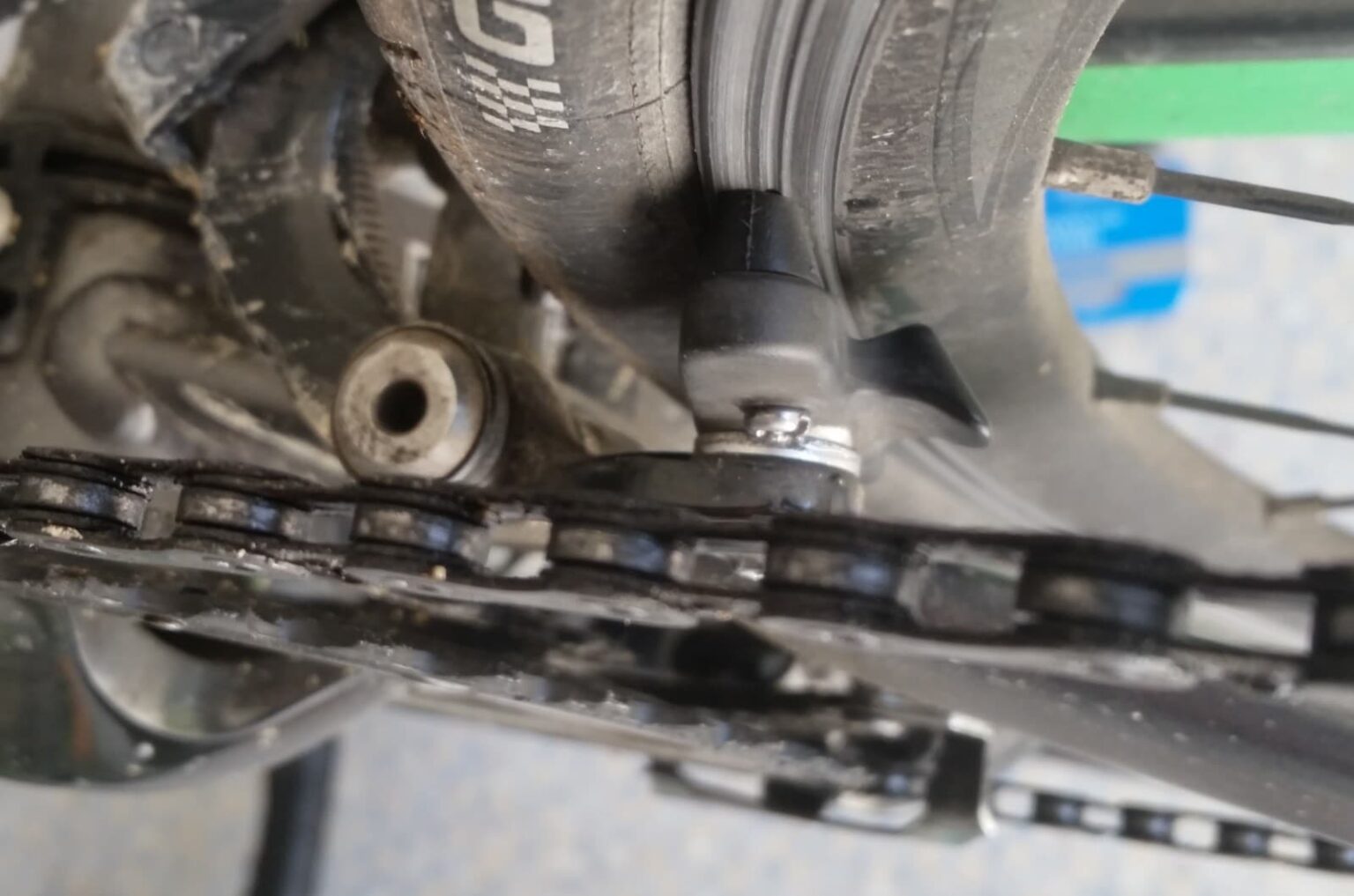 Comment changer un patin de frein sur son vélo facilement