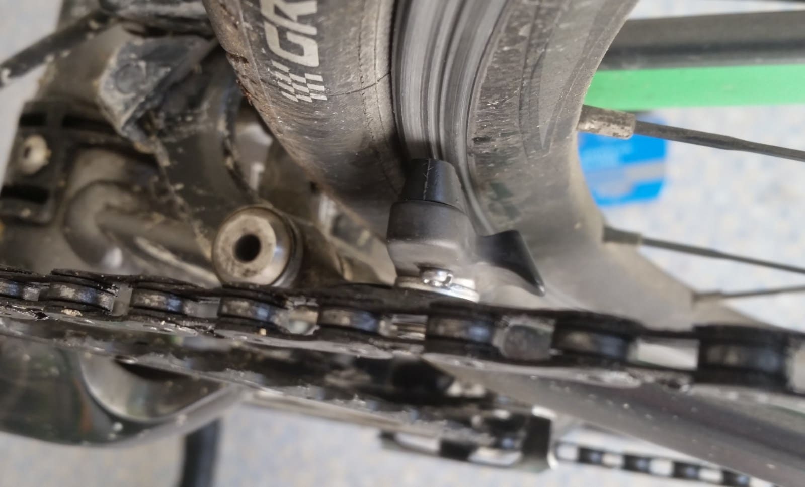 Comment changer un patin de frein sur son vélo facilement