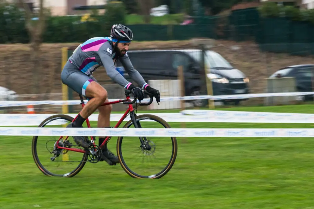 Le Cyclo cross la discipline fun ideale pour l hiver