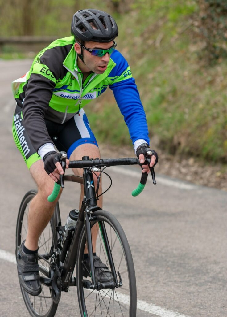 INBIKE Maillot VTT Cyclisme Homme Tenue Cycliste Respirant Manche Courte Séchage Rapide T-Shirt Velo de Route 