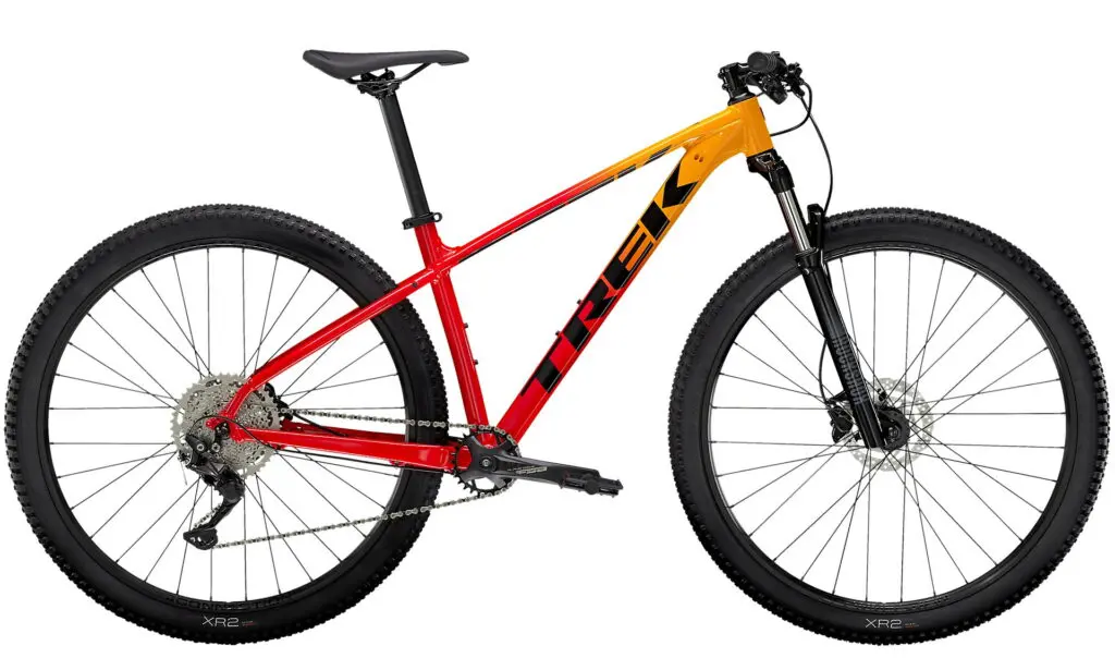 Débuter le VTT Cross-Country avec le Trek Marlin