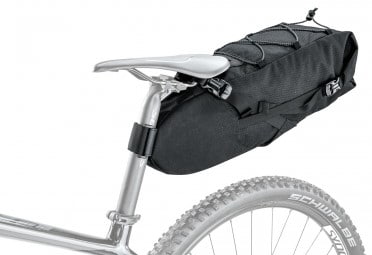 Sacoche fixée sur la tige de selle