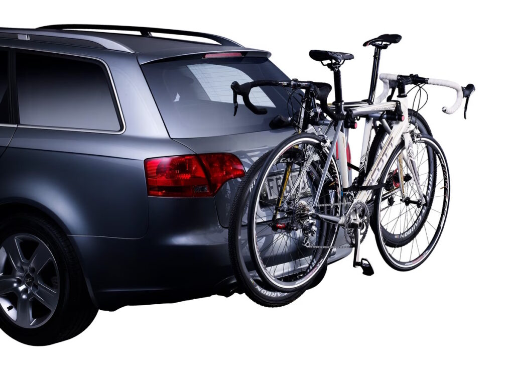 Transport de 2 vélos avec un porte vélo à attelage suspendu