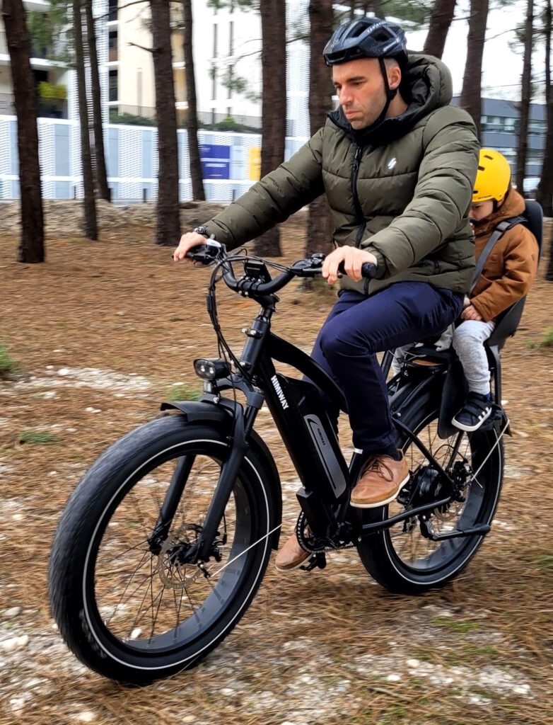 Fat Bike électrique Cruiser avec siège enfant
