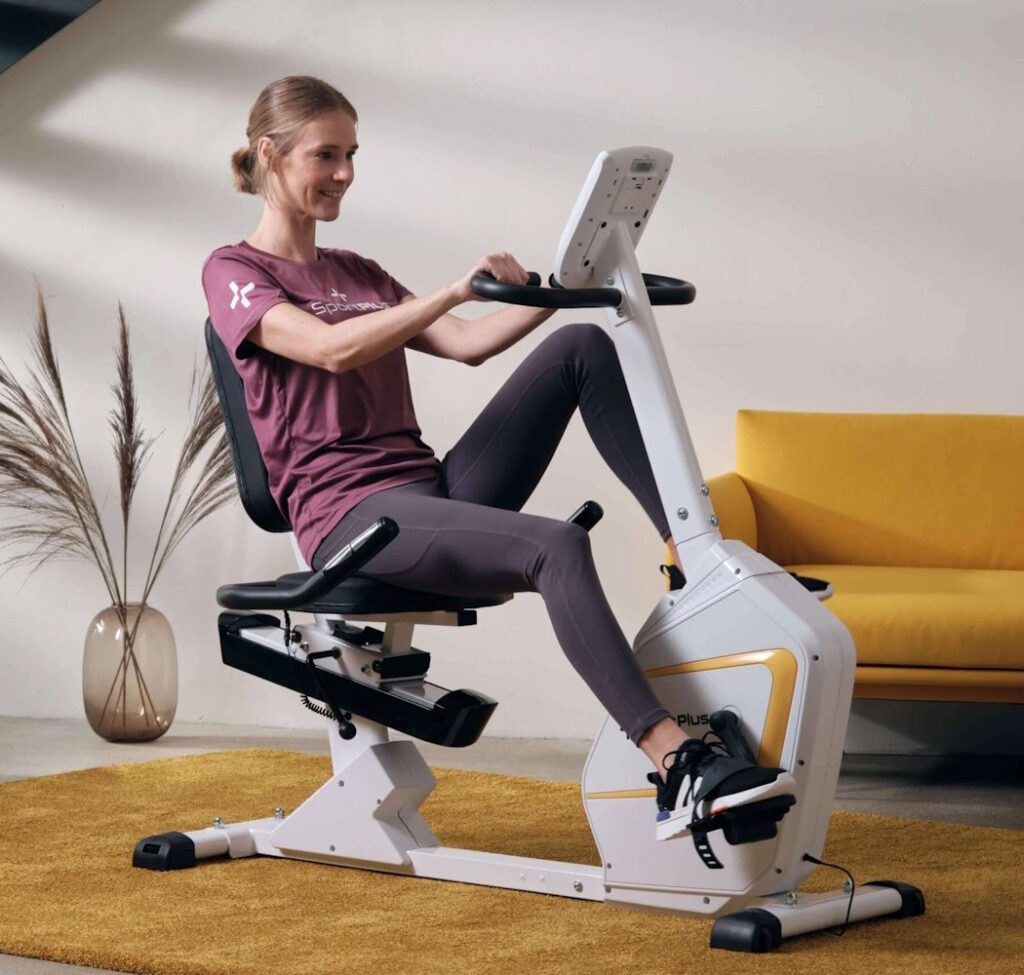 Vélo d'appartement couché de chez SportPlus SP-RB-9900-iE